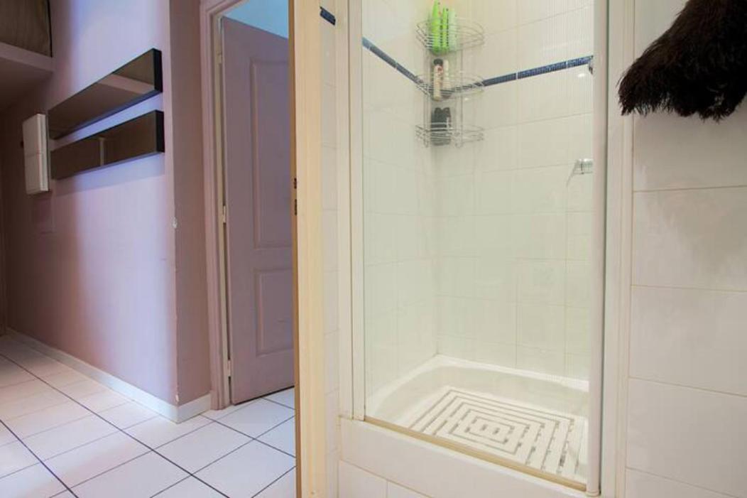 Appartement Sur La Pinede A Juan Les Pins Antibes Bagian luar foto