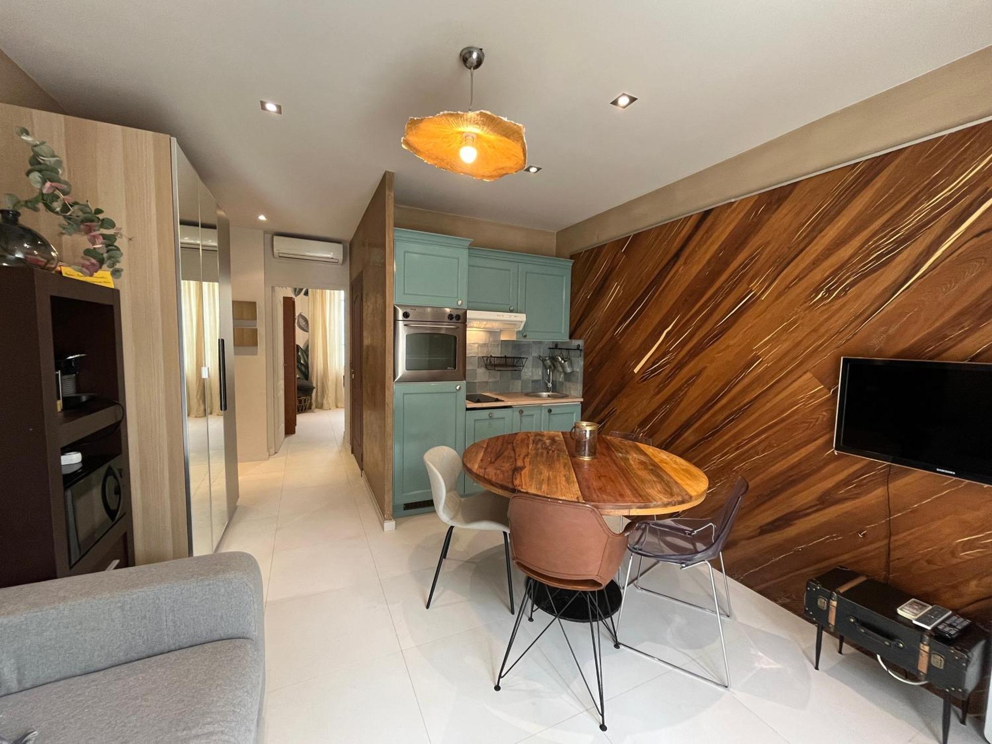 Appartement Sur La Pinede A Juan Les Pins Antibes Bagian luar foto